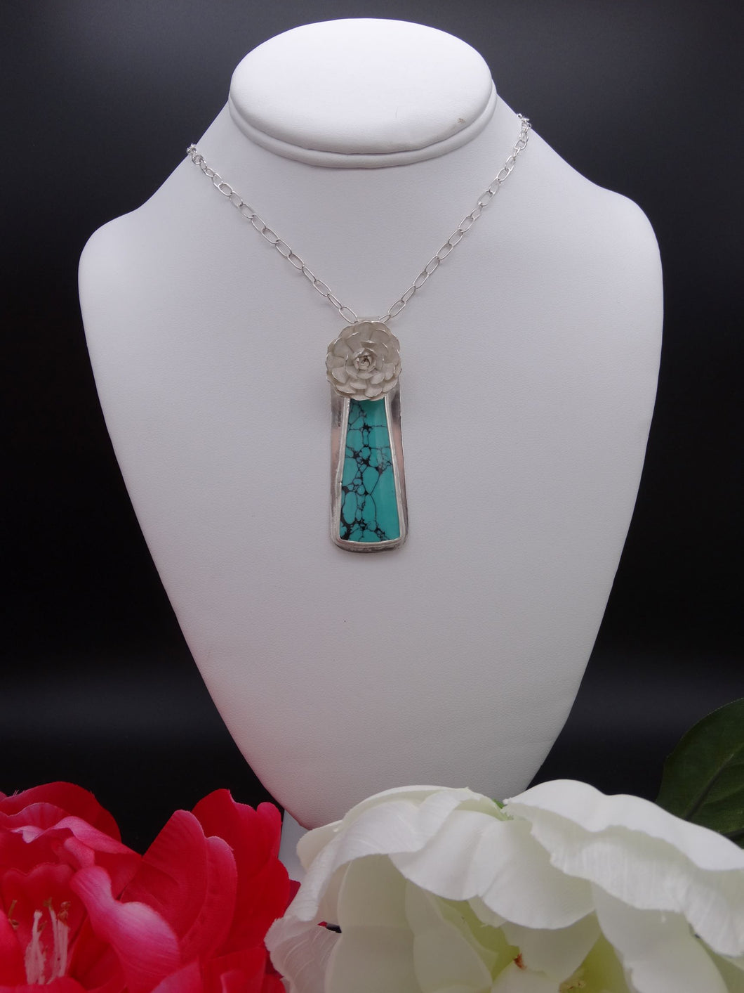 Hubei Turquoise and Silver Necklace