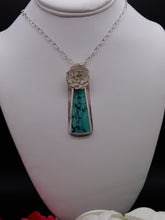 Load image into Gallery viewer, Hubei Turquoise and Silver Necklace