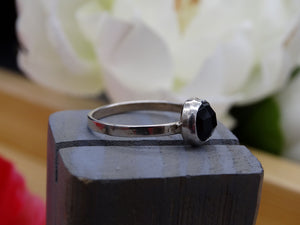 Black Onyx and silver ring size 8 3/4 - 9