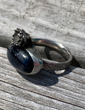 Load image into Gallery viewer, Kyanite and sterling silver ring size 7